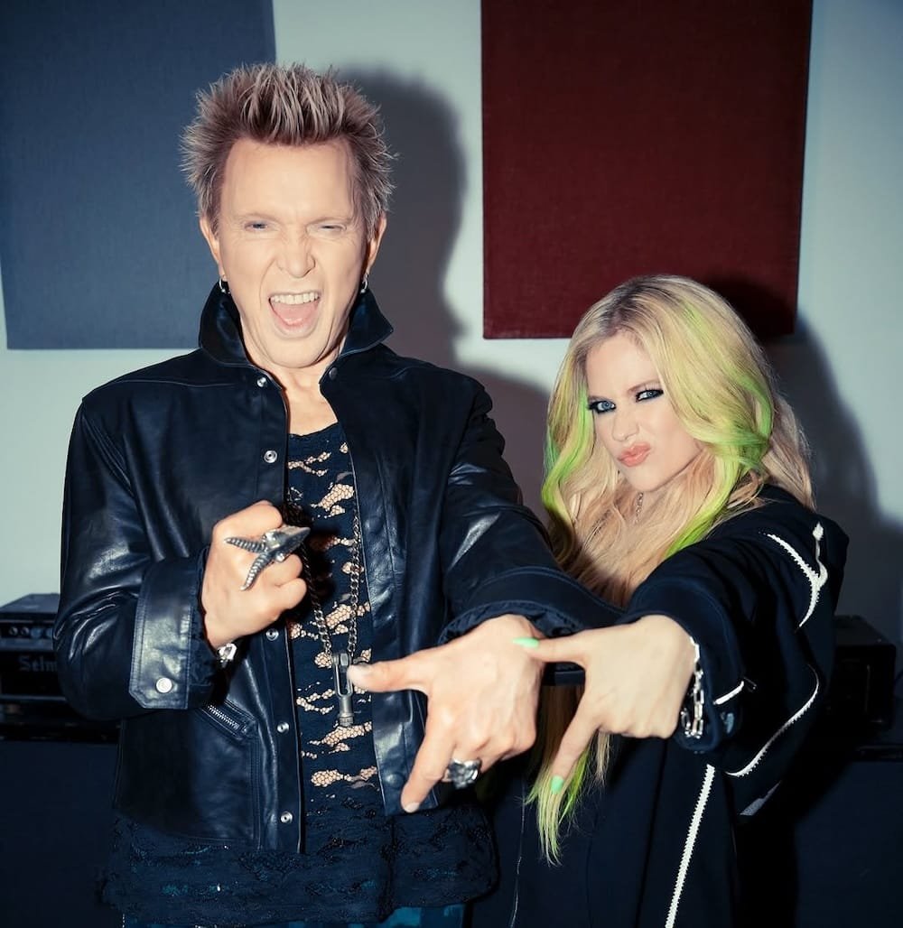 Ouça: Nova Musica de Billy Idol e Avril Lavigne